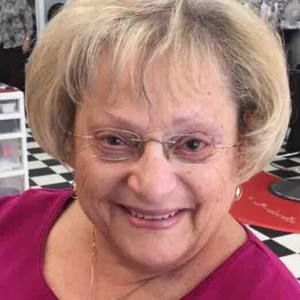 Meet your Posher, Anastasia